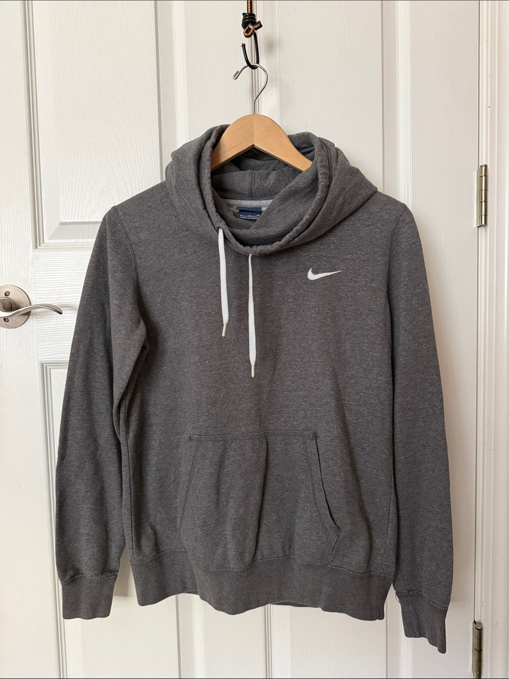 Nike Dark Gray Charcoal Cowel Neck Pullover Fleece Hoodie Women Hooded M